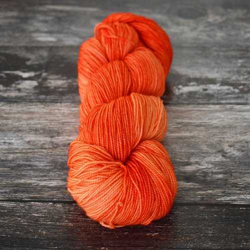 Vivacious 4ply 637 Coral