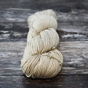 Vivacious DK 836 Oatmeal