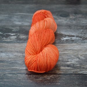 Vivacious DK 837 Coral